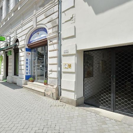 Netta Apartman Έγκερ Εξωτερικό φωτογραφία